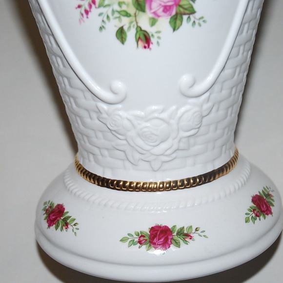 ROYAL ALBERT OLD COUNTRY ROSE 14" X-LARGE VASE NEW - Picture 5 of 5